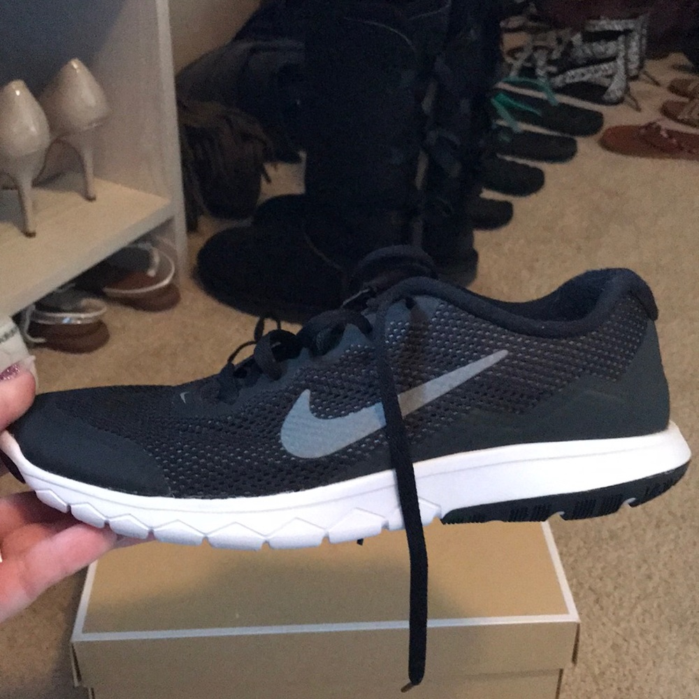 Women’s Nike running shoes size 8
